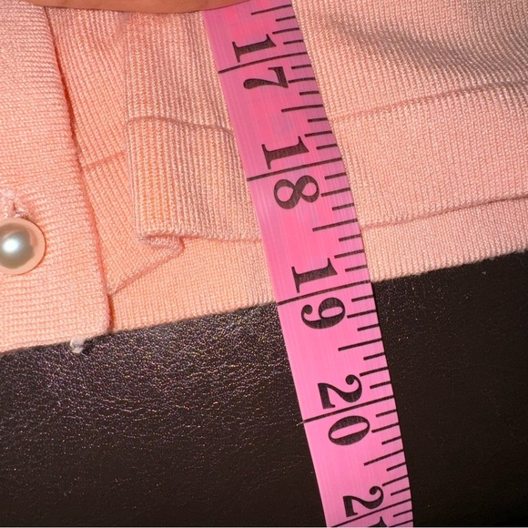 Karl Lagerfeld pink pearl button cardigan size XL - Picture 7 of 7